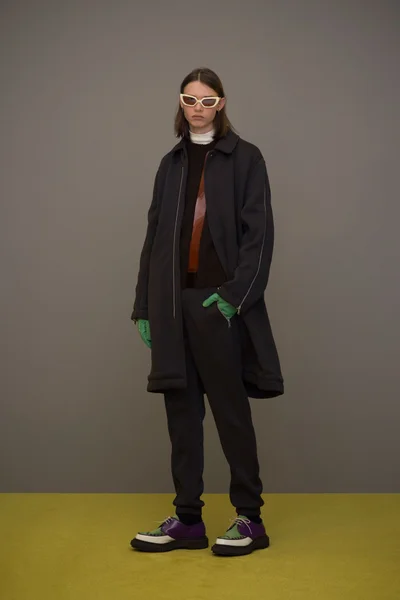 Look 24
